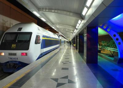 خدمات رسانی شرکت بهره برداری متروی تهران به تماشاگران دربی